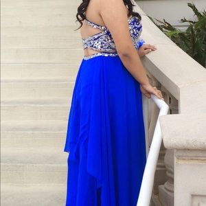 Long one shoulder blue dress
